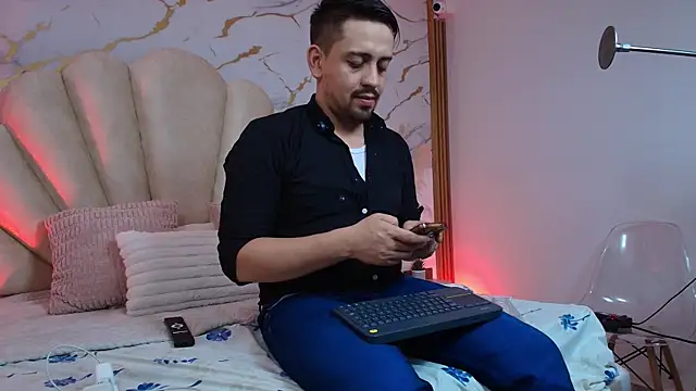 Christopherluxe online show from 3, 4, 2026