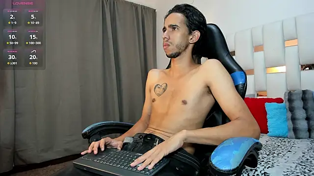 Snapshot of Alessandro_Abruzzo chatting on 14, 4, 2026 Alessandro Abruzzo online show from 14, 4, 2026