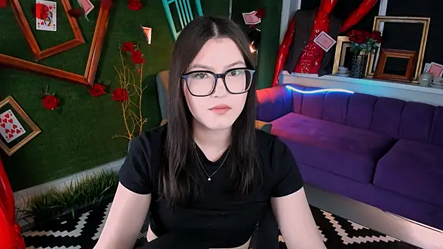 Snapshot of JennyGibson chatting on 15, 7, 2026 JennyGibson online show from 15, 7, 2026