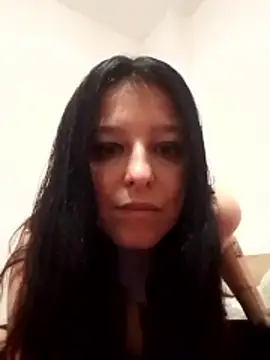 EmmaWillow online show from 2, 4, 2026