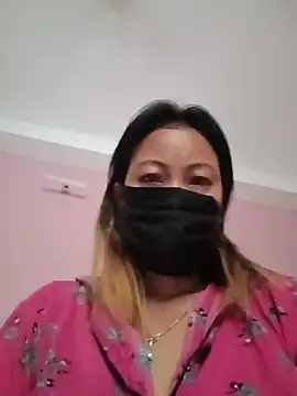 Bristy BigBoobs online show from 24, 6, 2026