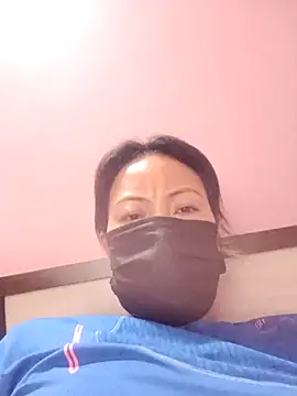 Bristy BigBoobs online show from 13, 4, 2026