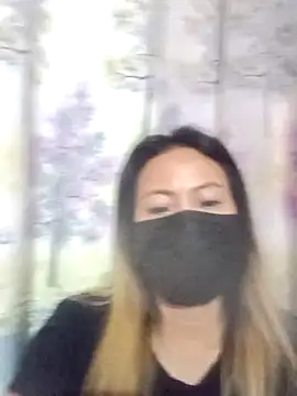 Bristy BigBoobs online show from 16, 4, 2026