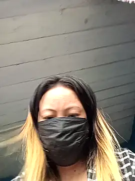 Bristy BigBoobs online show from 3, 6, 2026