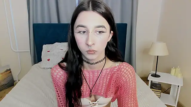 Snapshot of MelissaSparrow chatting on 5, 6, 2026 MelissaSparrow online show from 5, 6, 2026