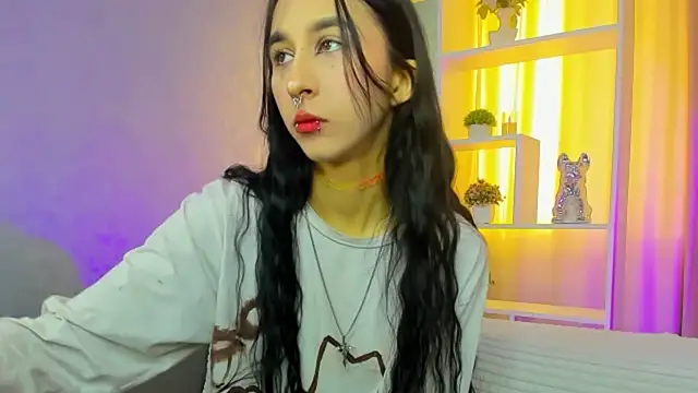 Snapshot of MelissaSparrow chatting on 8, 4, 2026 MelissaSparrow online show from 8, 4, 2026