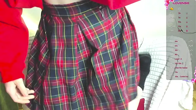 MiaKimiko online show from 17, 5, 2026