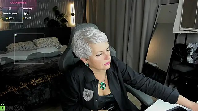 Linda Zef1r online show from 31, 5, 2026