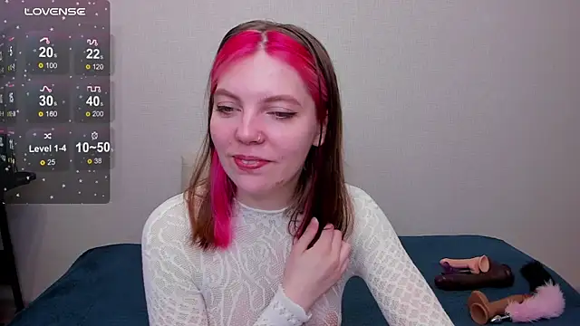 Snapshot of Marie_Reyess chatting on 24, 6, 2026 Marie Reyess online show from 24, 6, 2026