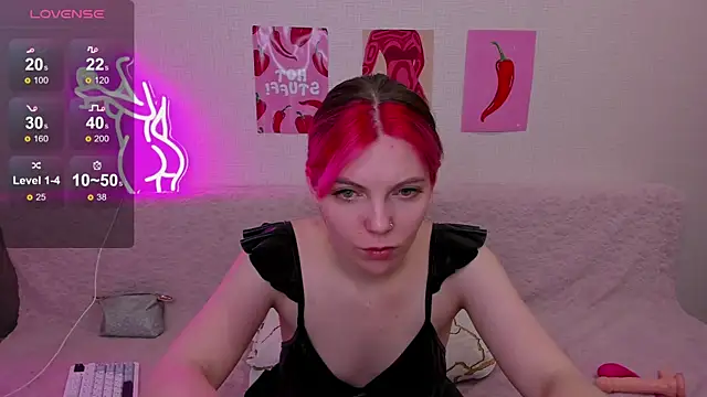 Snapshot of Marie_Reyess chatting on 19, 5, 2026 Marie Reyess online show from 19, 5, 2026