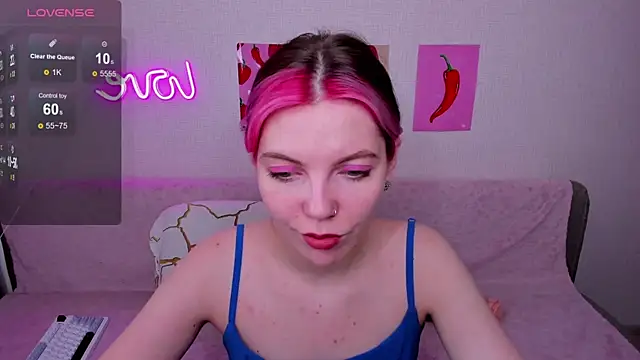 Snapshot of Marie_Reyess chatting on 24, 4, 2026 Marie Reyess online show from 24, 4, 2026