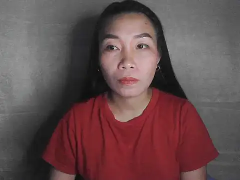 Snapshot of flower_girl25 chatting on 24, 4, 2026 flower girl25 online show from 24, 4, 2026