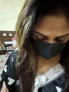 SluttySonam online show from 4, 4, 2026