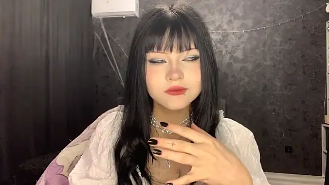 EmilyEmbears online show from 22, 4, 2026