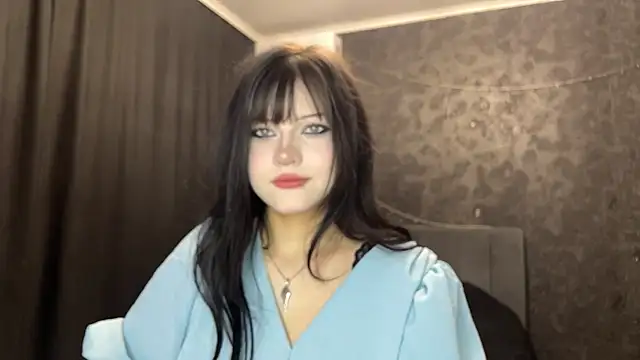 EmilyEmbears online show from 13, 4, 2026