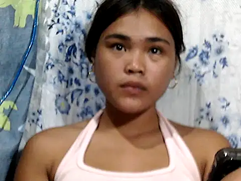 Snapshot of AsianPinay18 chatting on 8, 4, 2026 AsianPinay18 online show from 8, 4, 2026