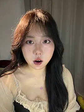 Snapshot of ooooBaby129 chatting on 4, 4, 2026 ooooBaby129 online show from 4, 4, 2026