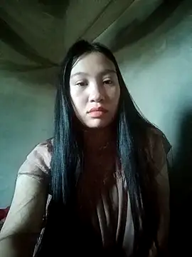 lucynguyen2 online show from 3, 4, 2026