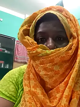 Adihotgirl-97 online show from 2, 4, 2026