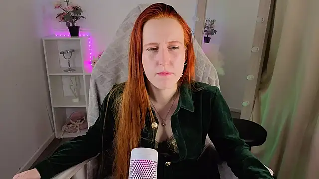 EvaBellea online show from 11, 4, 2026