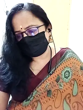 monisha cam online show from 1, 5, 2026