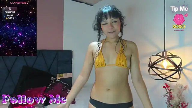 Snapshot of Hanna_Clark__ chatting on 26, 6, 2026 Hanna Clark online show from 26, 6, 2026