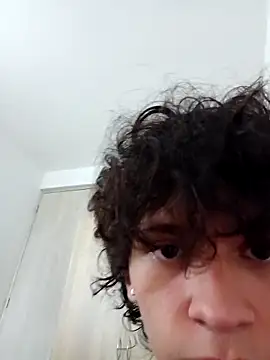 normalboy16 online show from 2, 4, 2026