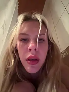 krixsta online show from 5, 4, 2026