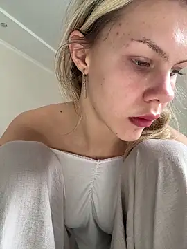 krixsta online show from 2, 4, 2026