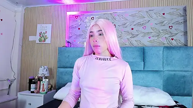 Delphine doll online show from 12, 4, 2026