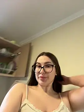 Lindasix online show from 6, 6, 2026