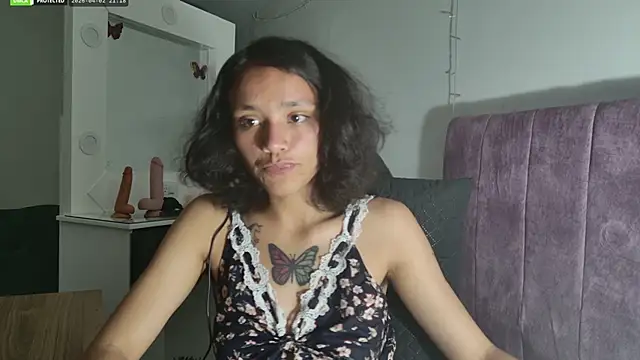 Snapshot of Malika_x_noor chatting on 3, 4, 2026 Malika x noor online show from 3, 4, 2026