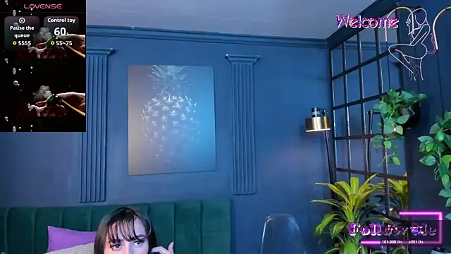 Alicecoule  online show from 7, 5, 2026