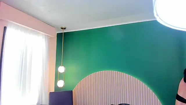 Snapshot of Alicecoule_ chatting on 28, 5, 2026 Alicecoule online show from 28, 5, 2026