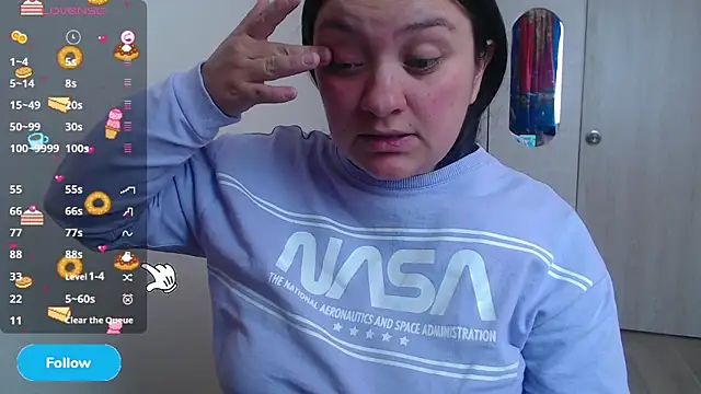 Demy spicy online show from 1, 7, 2026