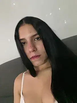 Snapshot of IsabelaRivers chatting on 16, 4, 2026 IsabelaRivers online show from 16, 4, 2026