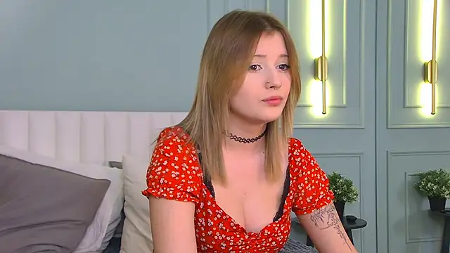 Mila blum online show from 15, 4, 2026