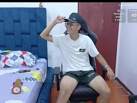 Alex teen 20c online show from 3, 4, 2026