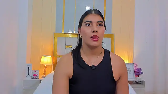 Snapshot of Alara_Keyy chatting on 24, 4, 2026 Alara Keyy online show from 24, 4, 2026
