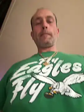 Snapshot of hitman13sal chatting on 2, 4, 2026 hitman13sal online show from 2, 4, 2026