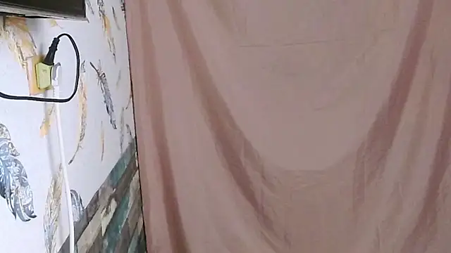 Ivy ss1881 online show from 15, 4, 2026