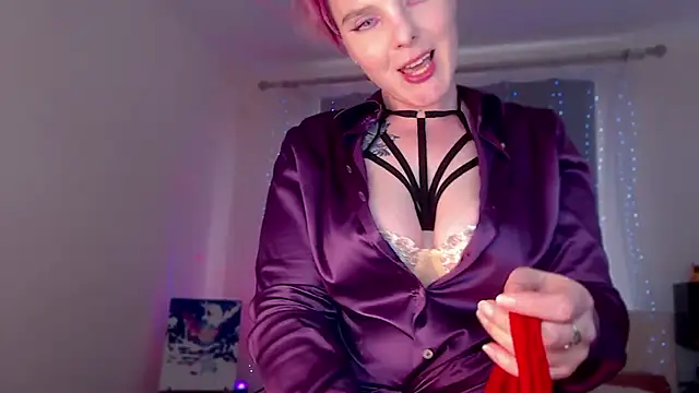 Snapshot of SeverinaMurr chatting on 11, 6, 2026 SeverinaMurr online show from 11, 6, 2026