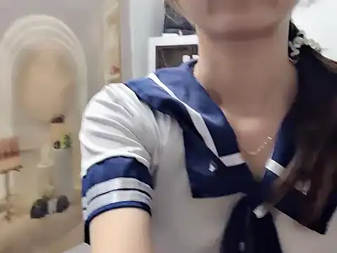 Snapshot of ___Nami___ chatting on 10, 4, 2026 Nami online show from 10, 4, 2026