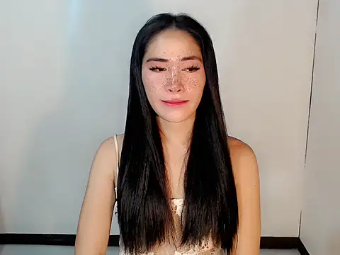 urasiankylie online show from 18, 4, 2026