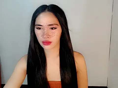 urasiankylie online show from 19, 4, 2026