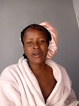 Snapshot of SexySlender_98 chatting on 16, 6, 2026 SexySlender 98 online show from 16, 6, 2026