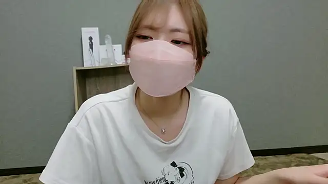 Snapshot of YUA_0425 chatting on 17, 6, 2026 YUA 0425 online show from 17, 6, 2026