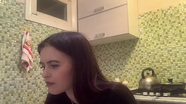 Snapshot of KikiAmino chatting on 3, 4, 2026 KikiAmino online show from 3, 4, 2026