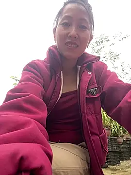 Snapshot of Huonglyna chatting on 29, 4, 2026 Huonglyna online show from 29, 4, 2026