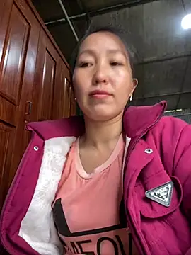 Snapshot of Huonglyna chatting on 11, 5, 2026 Huonglyna online show from 11, 5, 2026